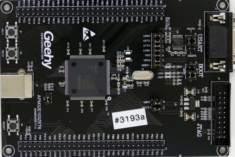 File:Geehy APM32E103ZET6.jpg