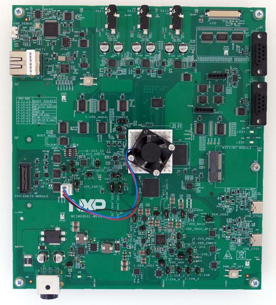 File:NXP MCIMX8DXL EVK board.jpg