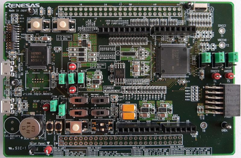 File:RE01 256KB EVK.jpg