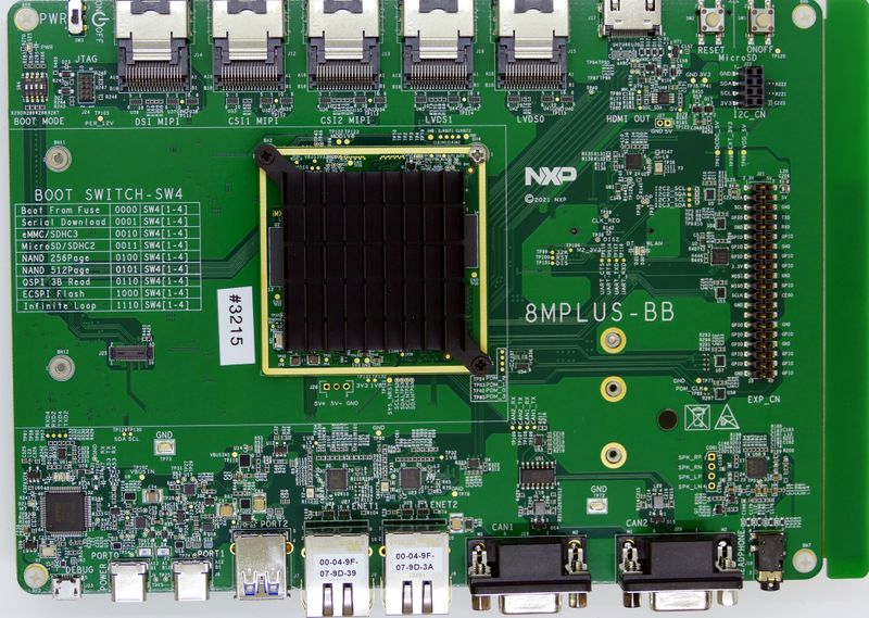 File:NXP 8MPLUSLPD4 EVK board.jpg