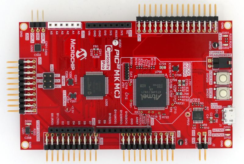 File:Microchip PIC32MK MCJ Curiosity Pro.jpg
